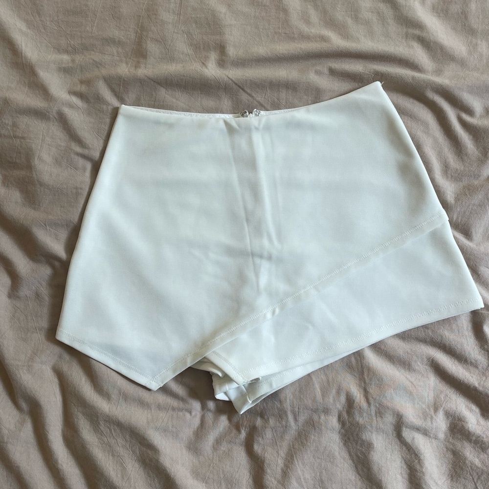White skort